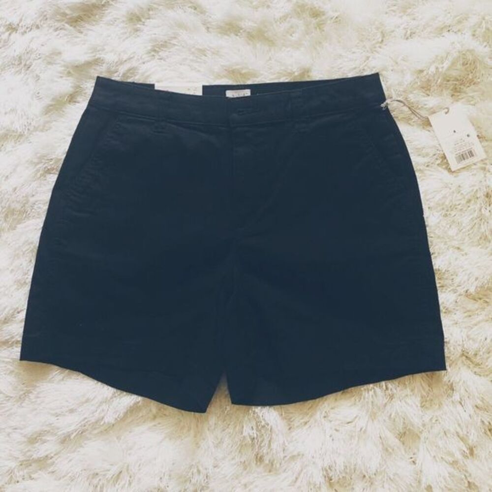 CHINO SHORTS